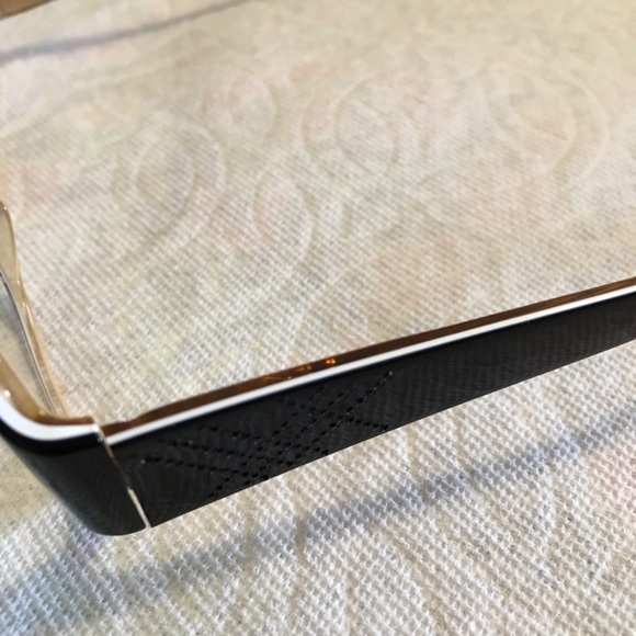 Burberry reading glasses - Picture 3 of 7